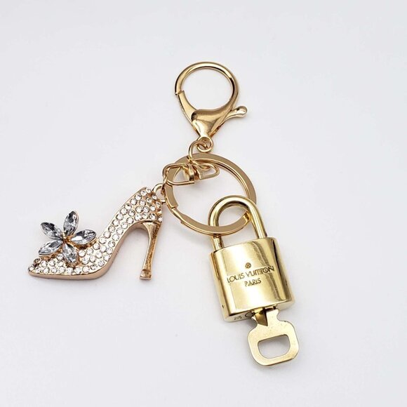 Authentic Louis Vuitton Lock & Key with unbranded Bagcharm, Keycharm, Keychain - Picture 5 of 6